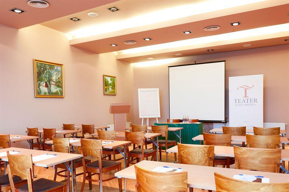 City Hotel Teater Riga Exterior foto