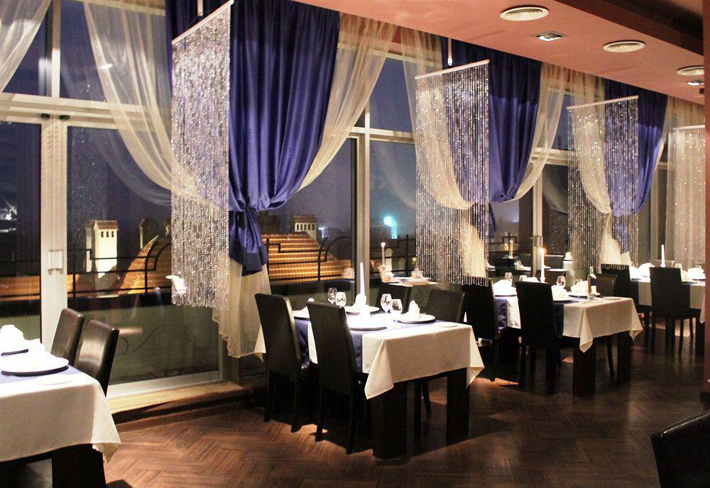 City Hotel Teater Riga Exterior foto